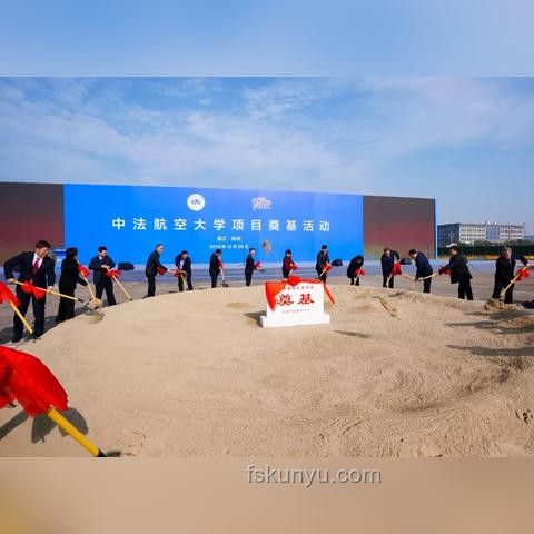 浙江家长车标改985现象透视：教育焦虑与心态转变